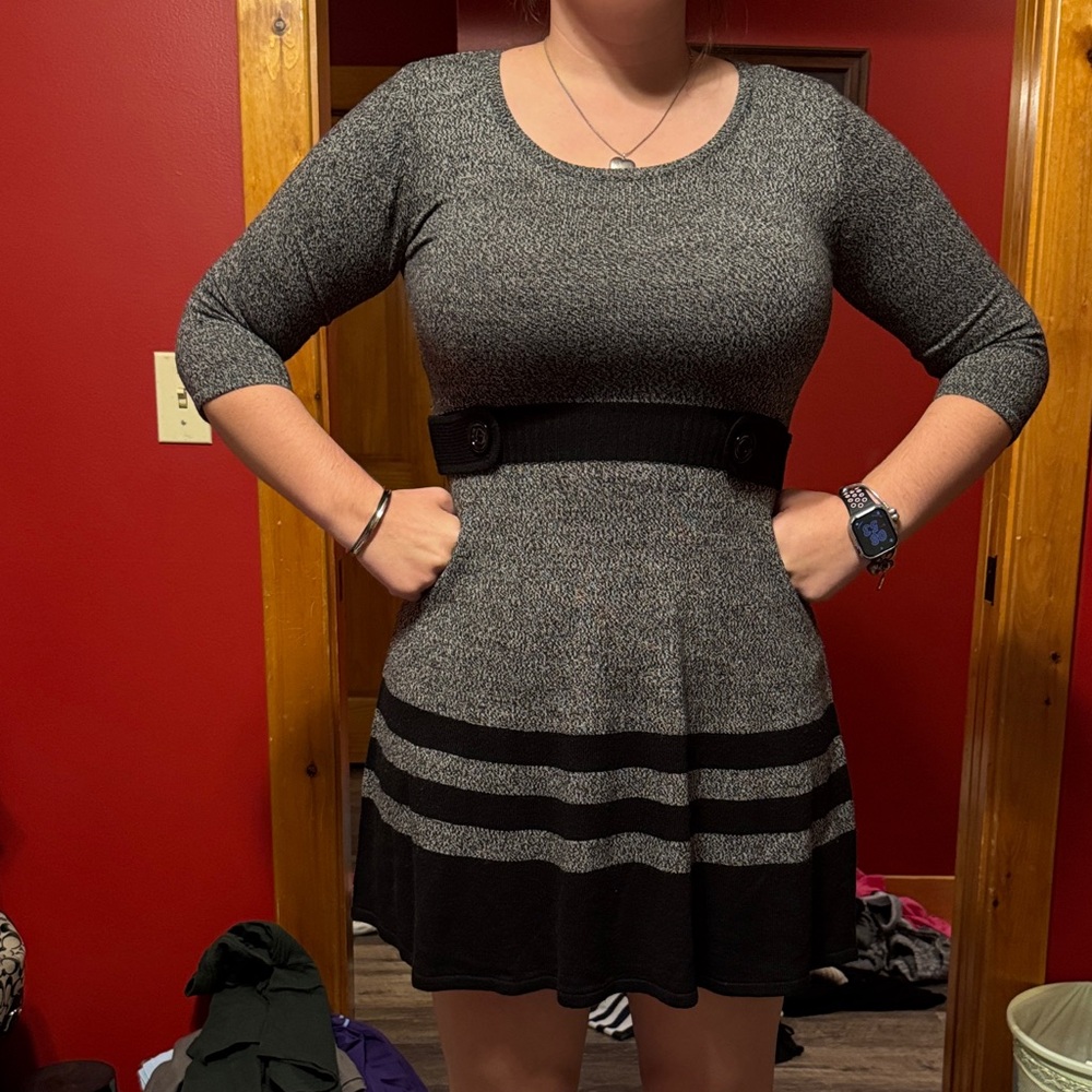 BCX Gray and Black Long Sleeve Dress
